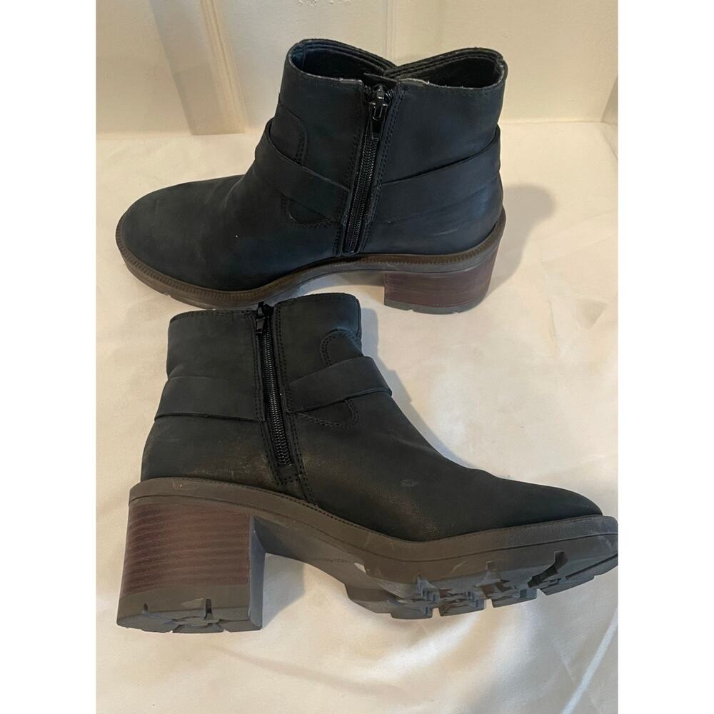 Lucky Brand Slyvin Black Leather Harness Moto Boots Lug Sole Block Heel 6.5 - Picture 5 of 8
